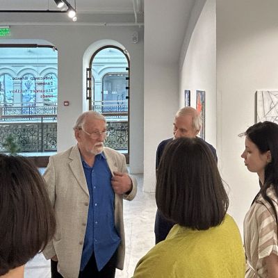 Meeting of Alexander Yulikov with students of the Russian State University for the Humanities.