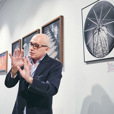 Экскурсии по выставке «ГОЛОВАЧ СОПРОМАТ» с Сержем Головачом